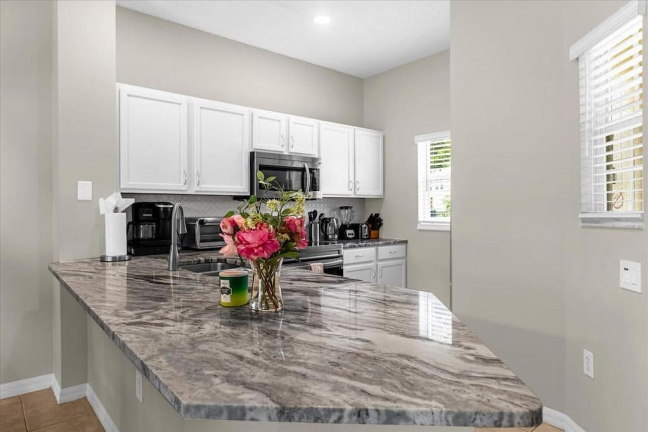 Emerald Island Resort 3 Bedroom Near Disney Kissimmee Bagian luar foto